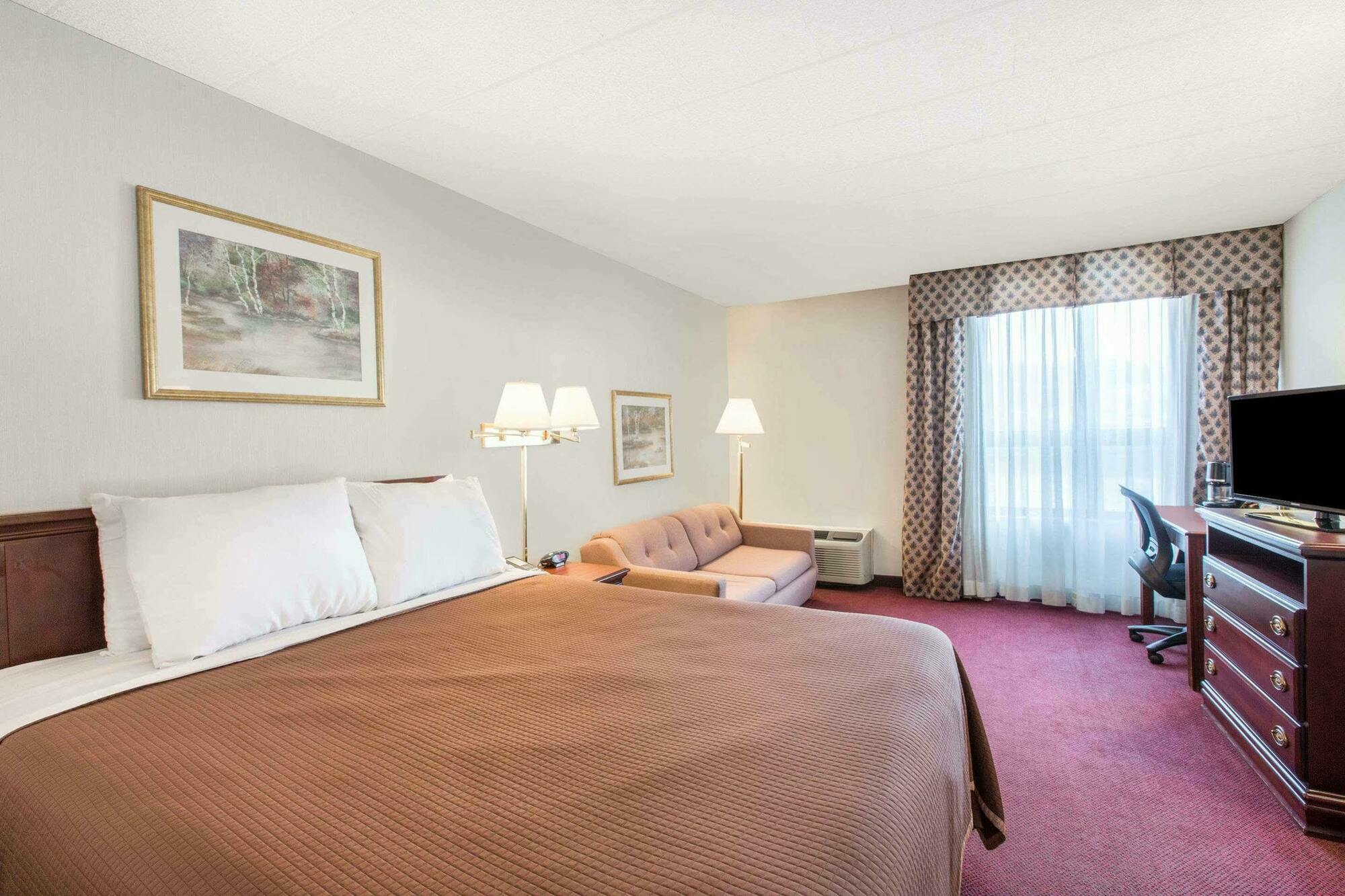 Howard Johnson By Wyndham Bartonsville/Poconos Area Eksteriør billede